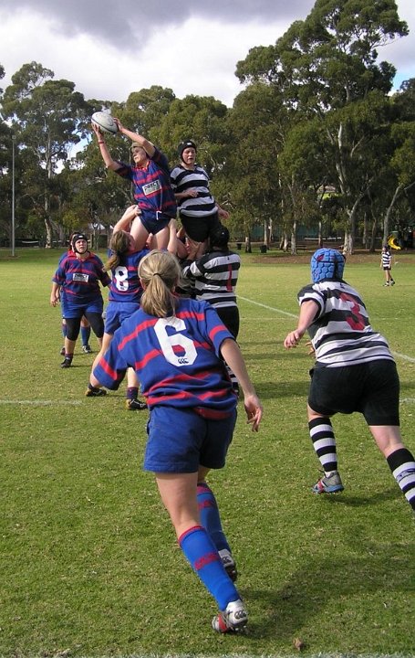 Frocs v Port - Line out